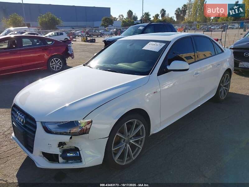Седан Audi A4 2016 в Львове