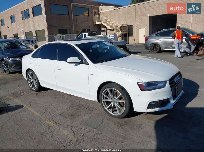 Седан Audi A4 2016 в Львове