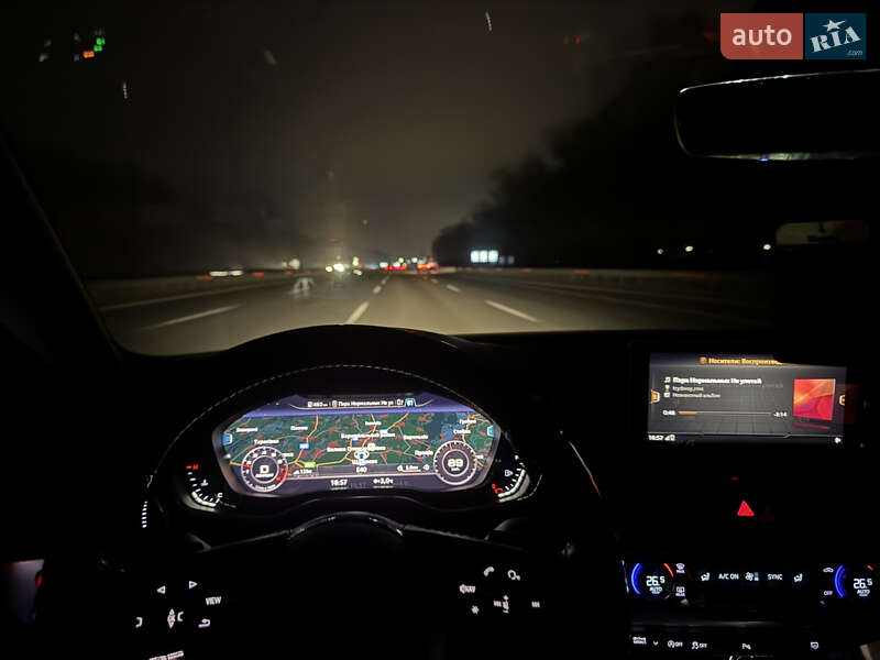 Седан Audi A4 2015 в Борисполе