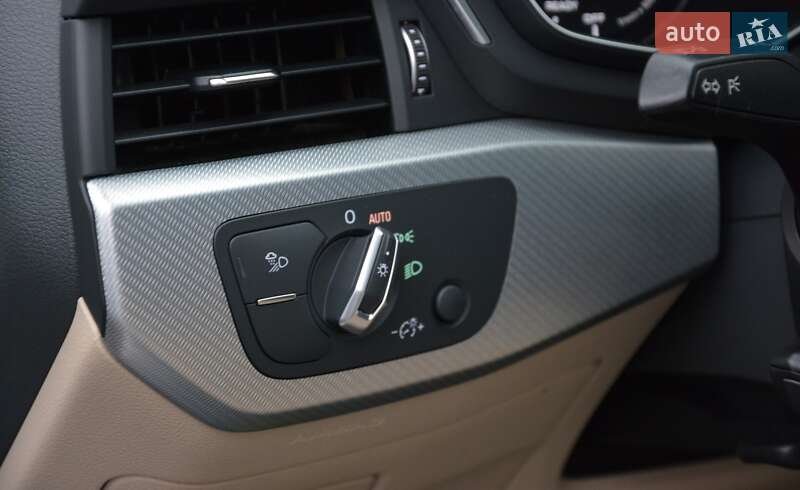 Седан Audi A4 2018 в Киеве фото 20 Седан Audi A4 2018 в Киеве