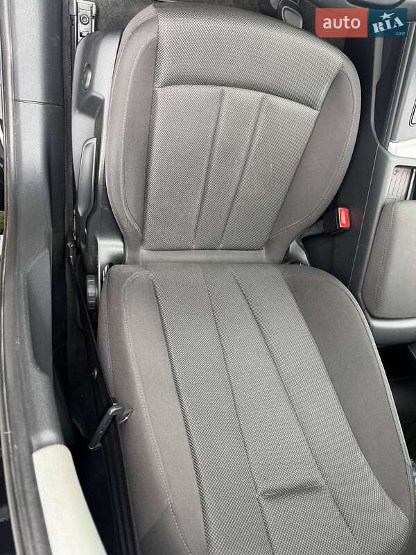 Универсал Audi A4 2018 в Киеве фото 8 Универсал Audi A4 2018 в Киеве