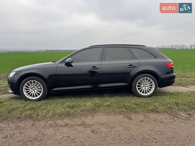 Универсал Audi A4 2018 в Киеве фото 11 Универсал Audi A4 2018 в Киеве
