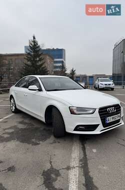 Седан Audi A4 2012 в Вишневому