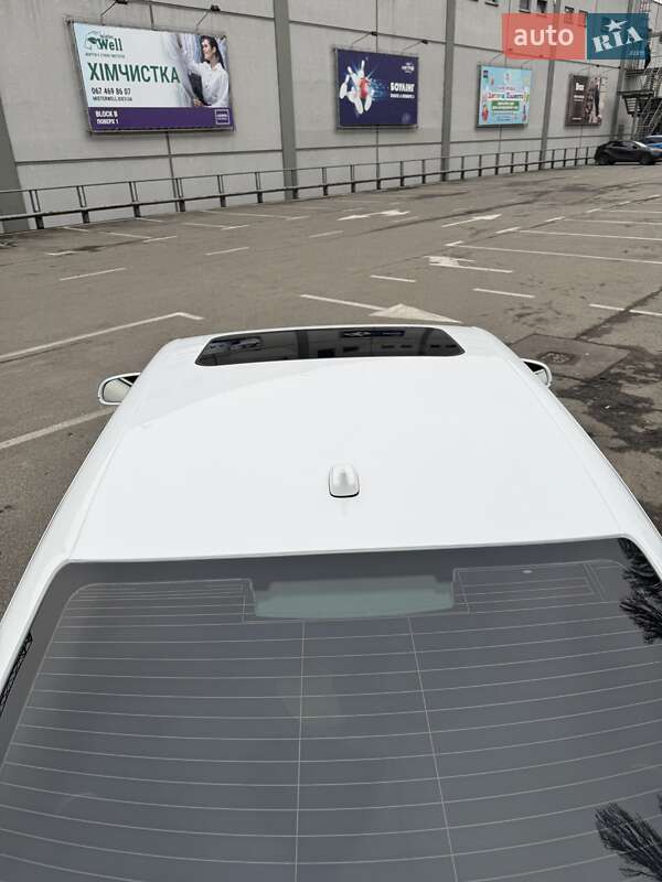 Седан Audi A4 2012 в Вишневом