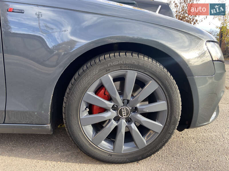 Седан Audi A4 2009 в Кропивницком