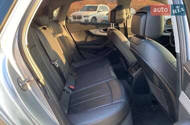 Седан Audi A4 2015 в Львове