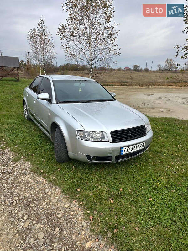 Седан Audi A4 2003 в Ужгороде фото Седан Audi A4 2003 в Ужгороде