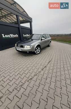 Универсал Audi A4 2002 в Шумске