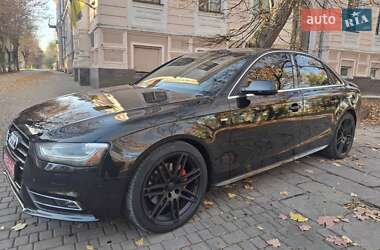 Седан Audi A4 2012 в Каменец-Подольском