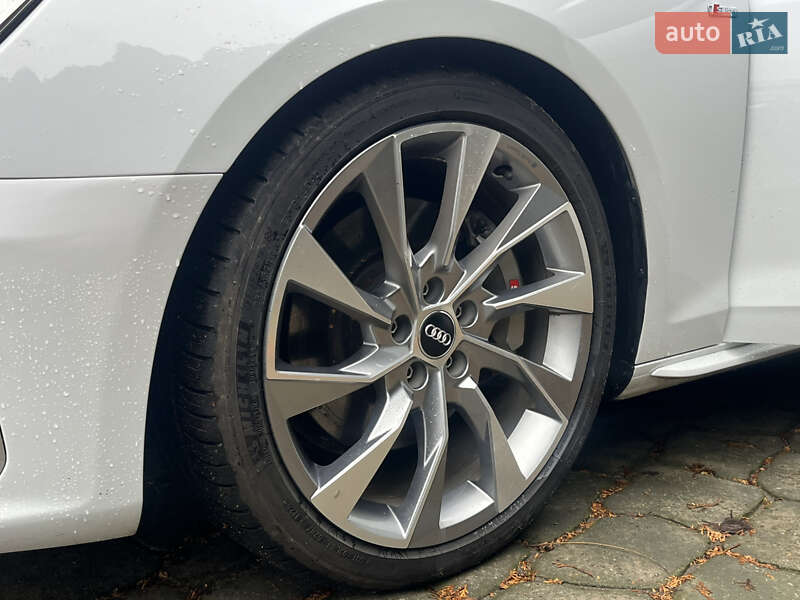 Седан Audi A4 2019 в Белой Церкви