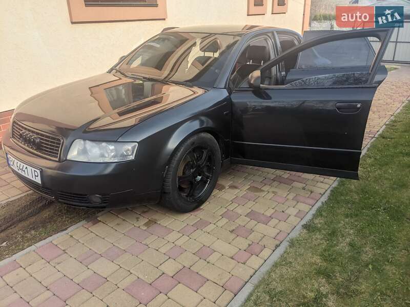 Седан Audi A4 2003 в Ровно фото 5 Седан Audi A4 2003 в Ровно