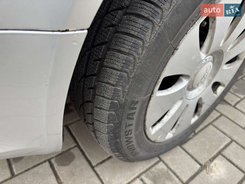 Универсал Audi A4 2005 в Луцке фото 5 Универсал Audi A4 2005 в Луцке