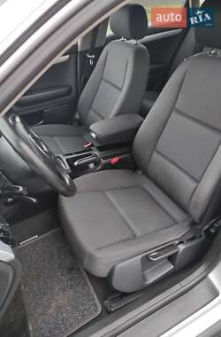 Седан Audi A4 2002 в Харькове