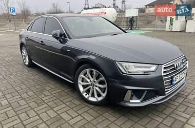 Седан Audi A4 2018 в Днепре