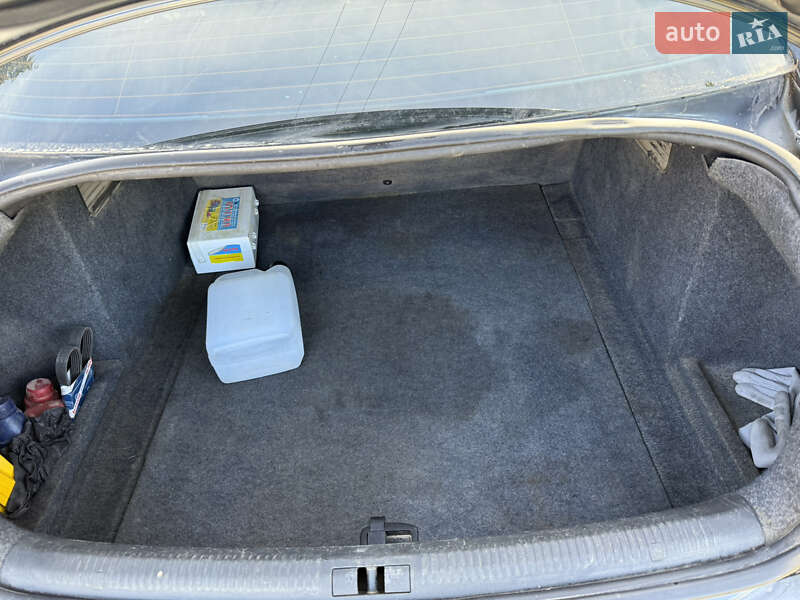 Седан Audi A4 2002 в Борщеве