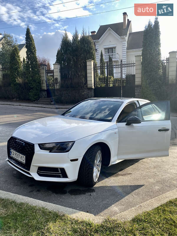 Audi A4 2017 Audi A4 2017
