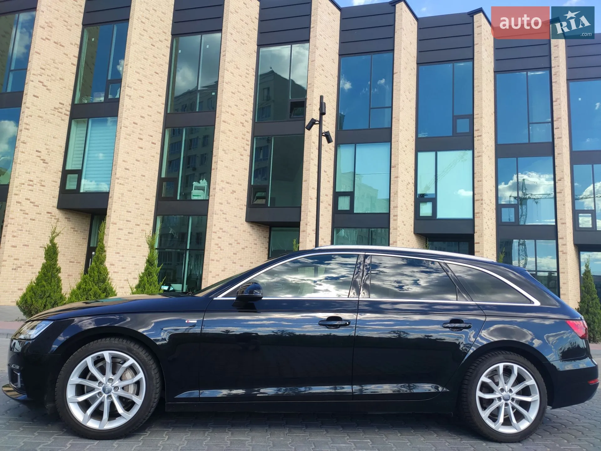 2016 Audi A4 - фото 1