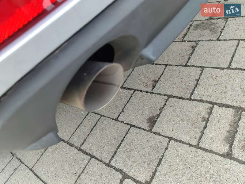 Универсал Audi A4 2016 в Хмельницком