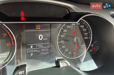 Седан Audi A4 2015 в Звягеле