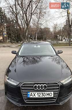 Седан Audi A4 2012 в Харькове