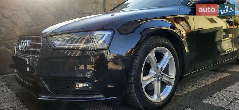 Audi A4 2014