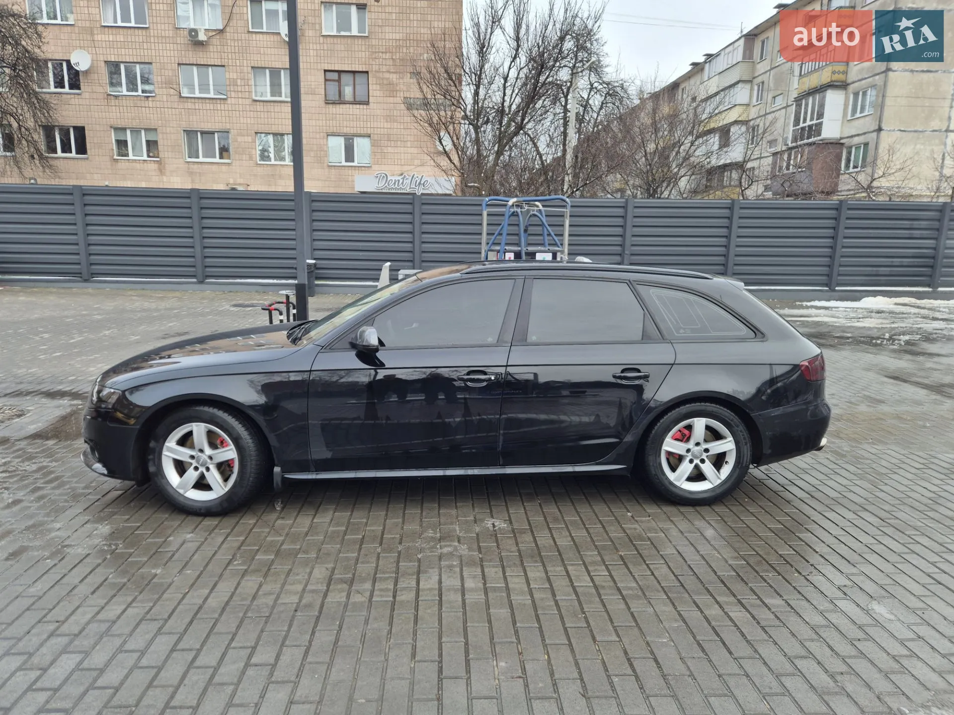 2010 Audi A4 - мініатюра 3