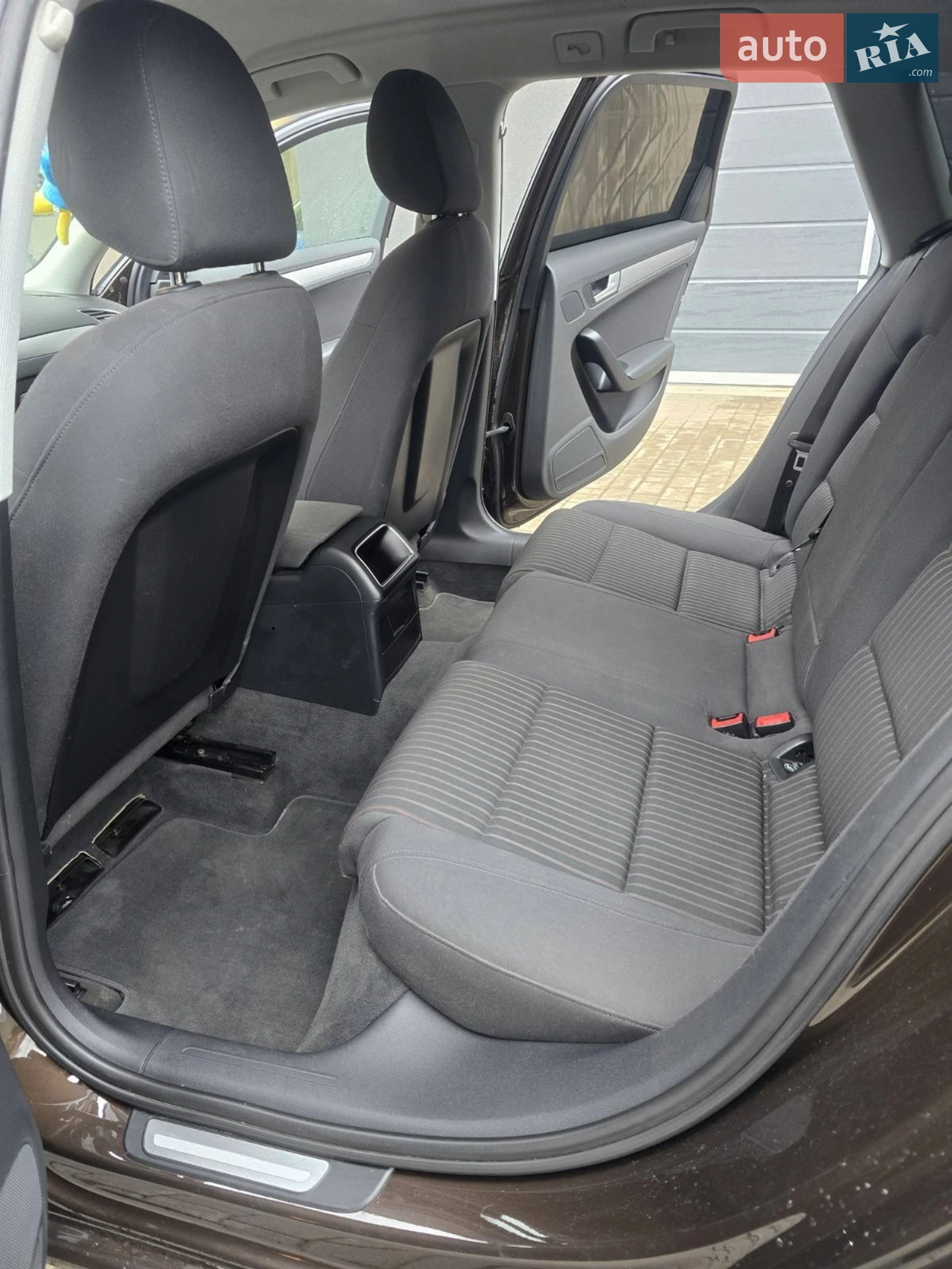 2012 Audi A4 - мініатюра 9