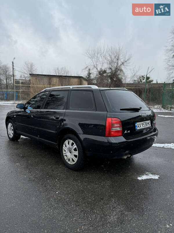 Универсал Audi A4 1999 в Харькове