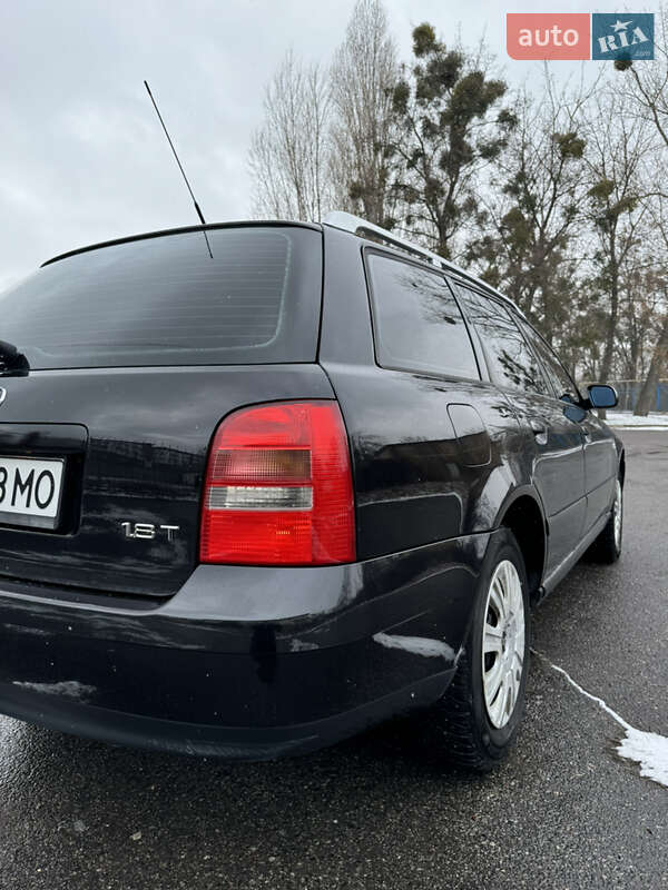 Универсал Audi A4 1999 в Харькове