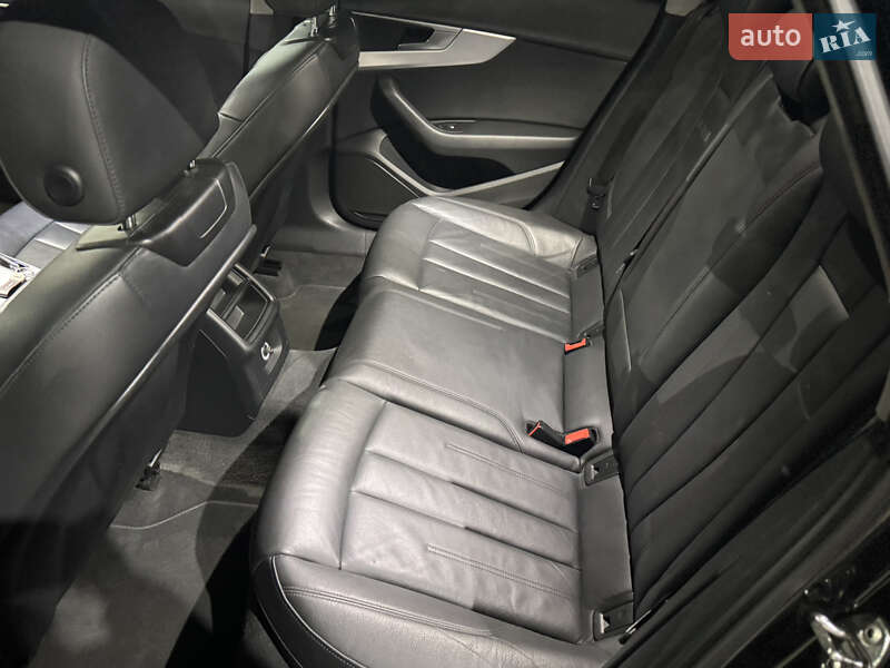 Универсал Audi A4 2019 в Львове