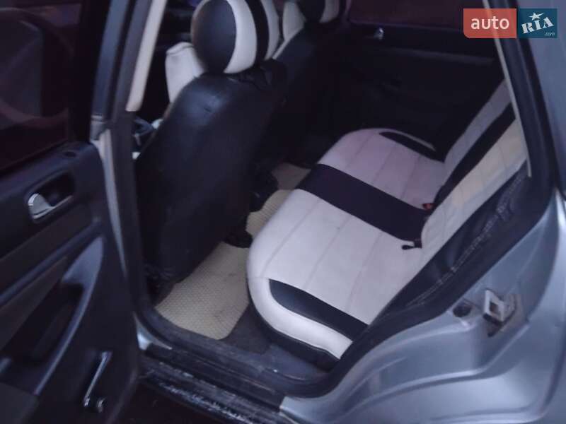 Седан Audi A4 1997 в Полтаве