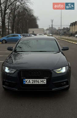 Седан Audi A4 2013 в Киеве