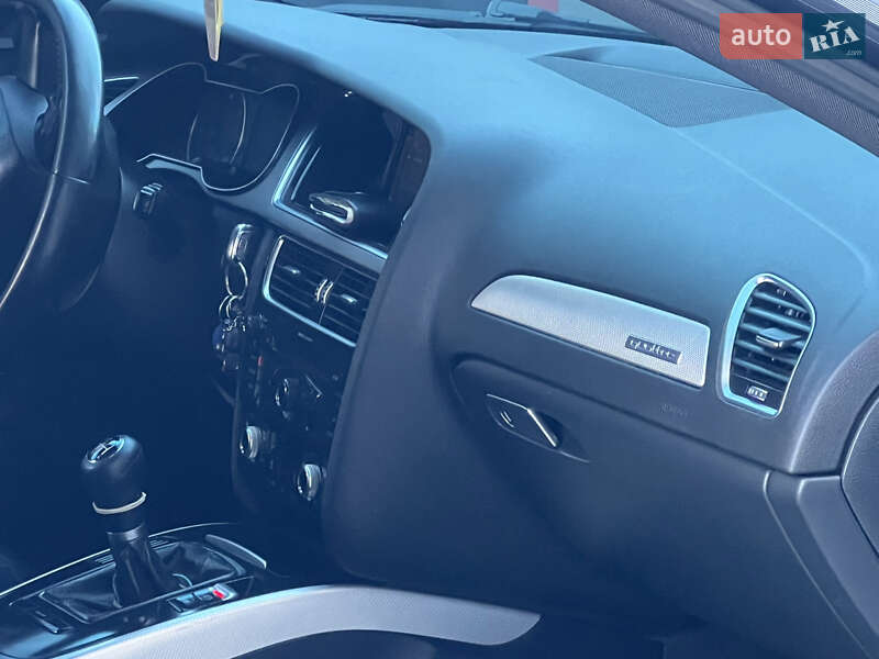 Седан Audi A4 2009 в Чорткове