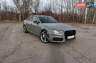 Седан Audi A4 2018 в Чернігові