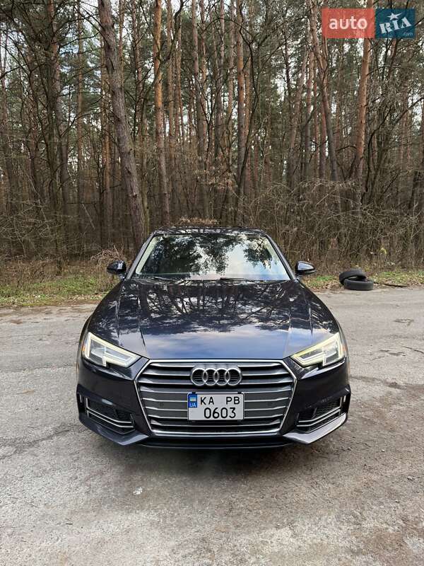 Audi A4 2018 Audi A4 2018