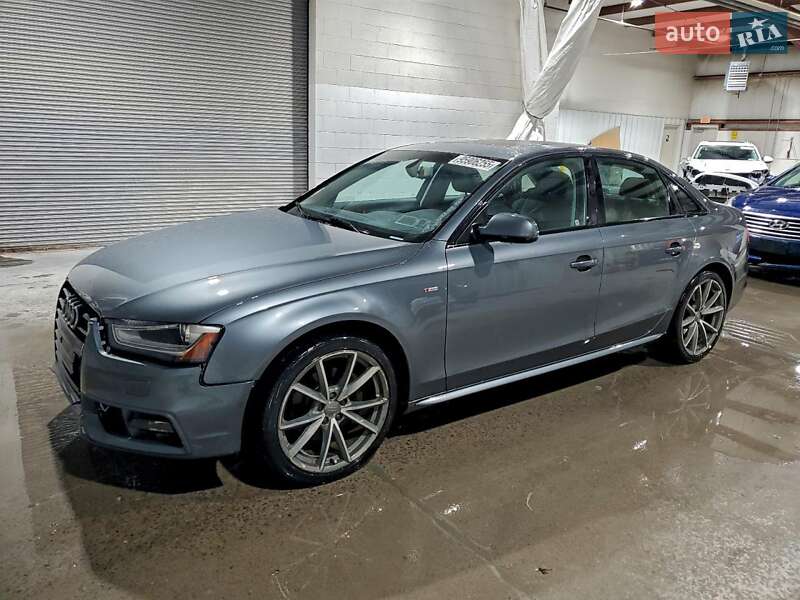 Седан Audi A4 2016 в Ивано-Франковске