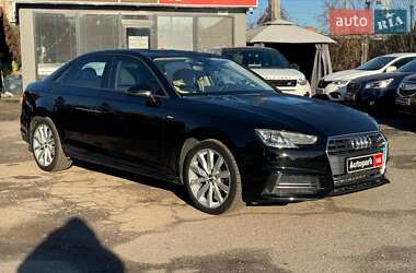Седан Audi A4 2018 в Виннице