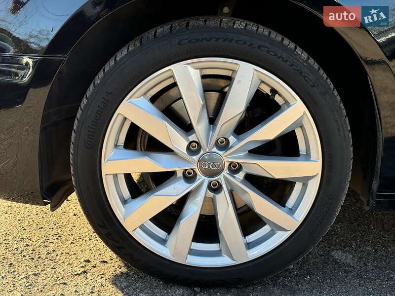 Седан Audi A4 2018 в Виннице