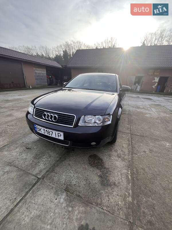 Audi A4 2003