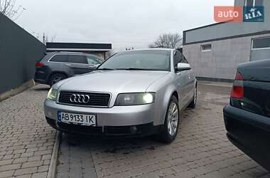 Седан Audi A4 2003 в Тульчині