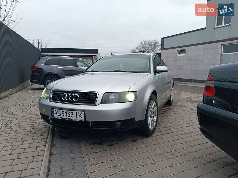 Седан Audi A4 2003 в Тульчине фото Седан Audi A4 2003 в Тульчине