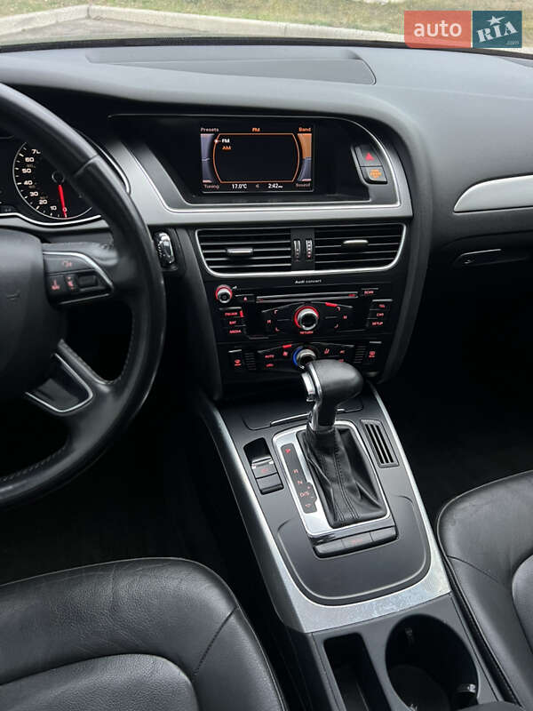Седан Audi A4 2012 в Киеве фото 26 Седан Audi A4 2012 в Киеве