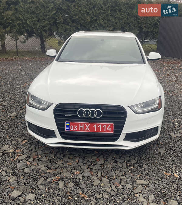 Седан Audi A4 2014 в Луцке