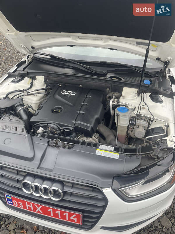 Седан Audi A4 2014 в Луцке