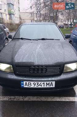 Седан Audi A4 1996 в Калинівці