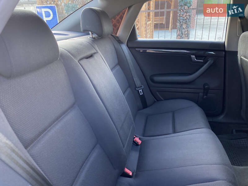 Седан Audi A4 2006 в Вознесенске