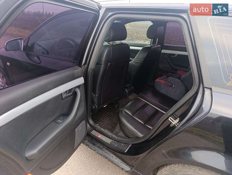 Универсал Audi A4 2004 в Заре