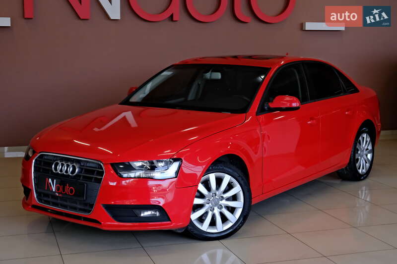 Седан Audi A4 2014 в Одесі