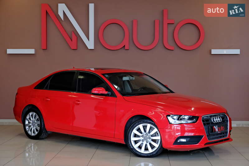 Седан Audi A4 2014 в Одесі