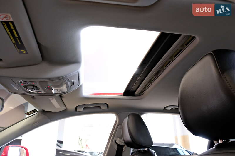 Седан Audi A4 2014 в Одесі